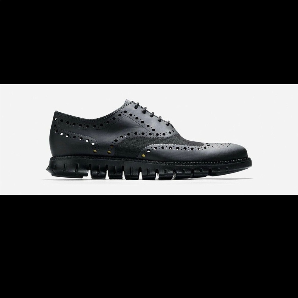 COLE HAAN sneakers
